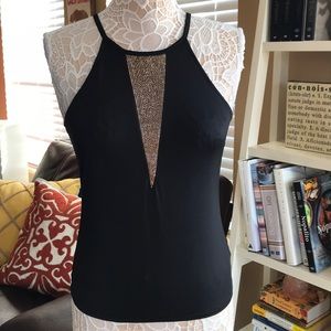 🤩 EXPRESS ✨ SUPER CUTE BLACK TOP ✨ GOLD